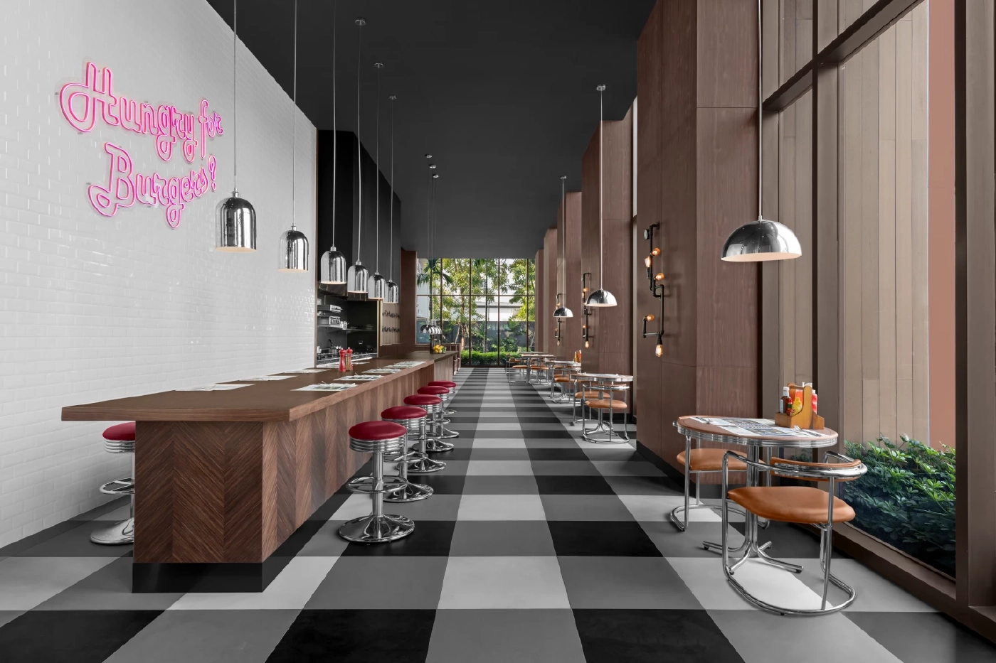 พาไปเช็คอิน "โรงแรม" แลนด์มาร์คแห่งใหม่โซนลาดกระบัง