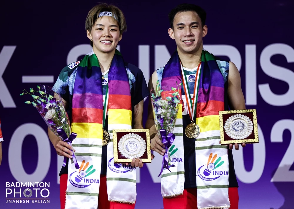 "บาส" เดชาพล พัววรานุเคราะห์ กับ "ปอป้อ" ทรัพย์สิรี แต้รัตนชัย