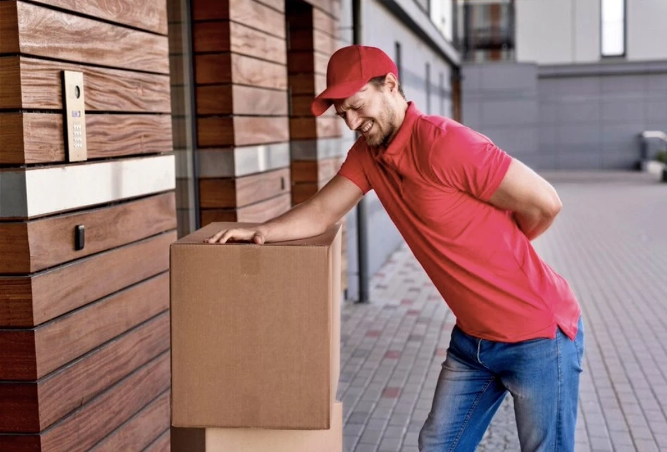 รวม 10 สาเหตุที่ทำให้เราเป็นมนุษย์ “ปวดหลังเรื้อรัง” พร้อมวิธีแก้