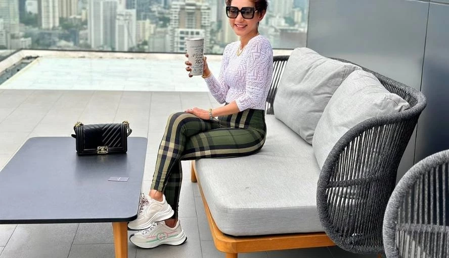 ย้อนประวัติ หญิง จุฬาลักษณ์ เซ็กซี่สตาร์นิสัยดีของวงการบันเทิง