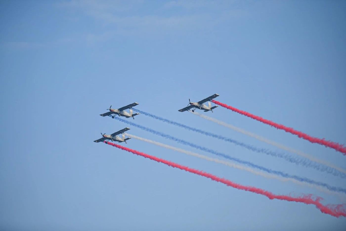 สีสันวันเด็ก! กองทัพ เปิดฐานที่มั่น จัดโชว์ยุทโธปกรณ์ เด็กๆร่วมงานคึกคัก