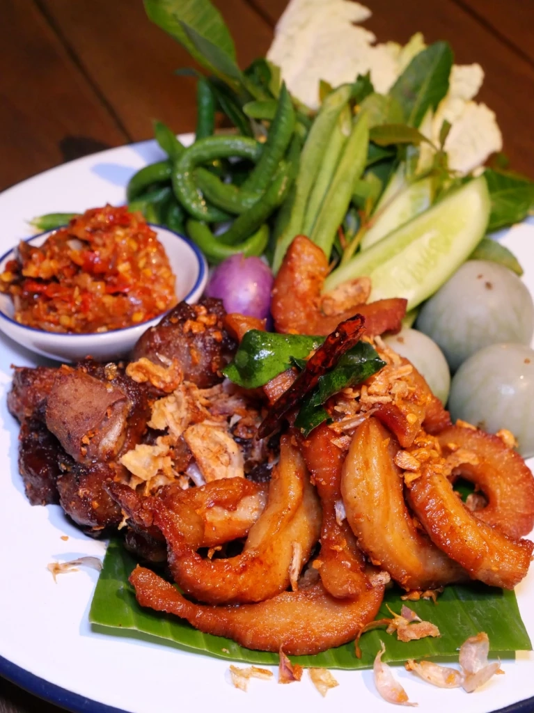 The Siam Tea Room คัด 7 สุดยอดเมนูแดนอีสานเปิดต่อมรับรสคนกรุง