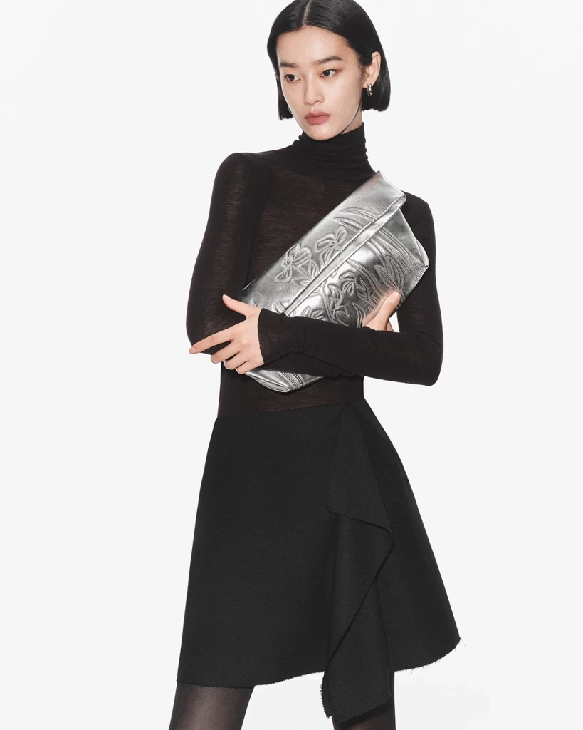 ฉลองปีมังกรกับประเพณีใส่ชุดใหม่ จัดเต็มแฟชั่นรับตรุษจีนเก๋ๆไม่ซ้ำใคร 