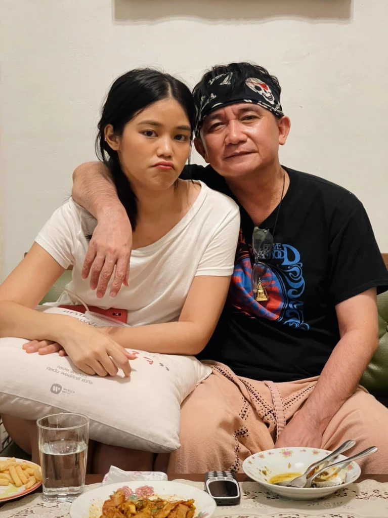 “เมรี คัมภีร์” เปิดใจเคลียร์ทุกดราม่า เผยเรื่องท้องยังไม่ได้คุยกับพ่อ