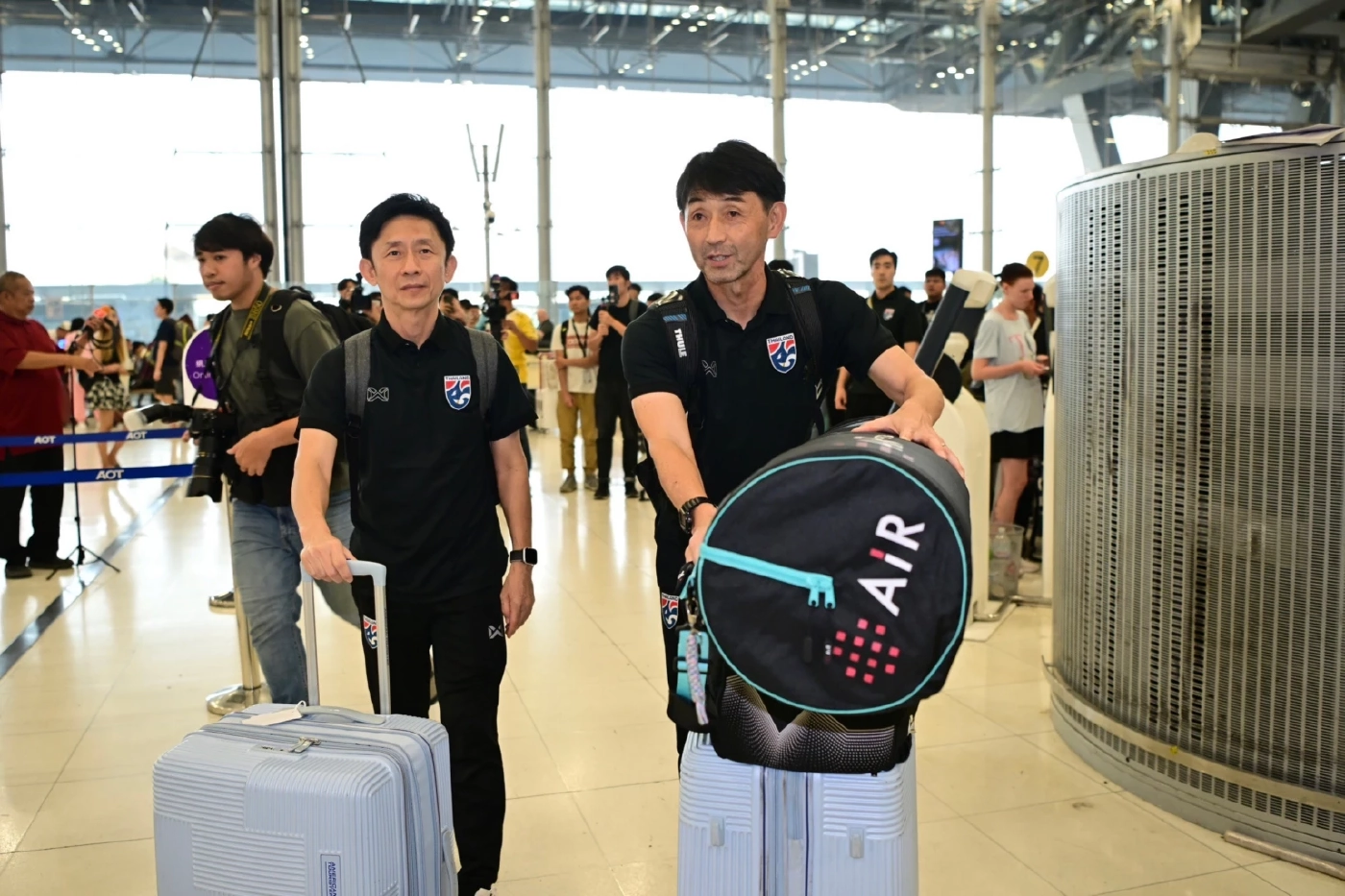 "ทีมชาติไทย"ยกพลสู้ศึก เอเชียนคัพ 2023 "มาดามแป้ง" เผยเป้าหมายเข้ารอบ 16 ทีม