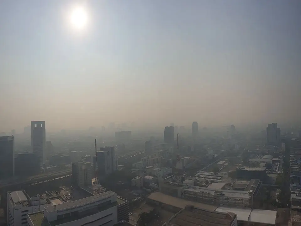 อุตุฯ คาดมวลอากาศเย็นแผ่เข้าปกคลุมพรุ่งนี้ ทำให้เกิดฝนตก ก่อนอุณหภูมิลดลง