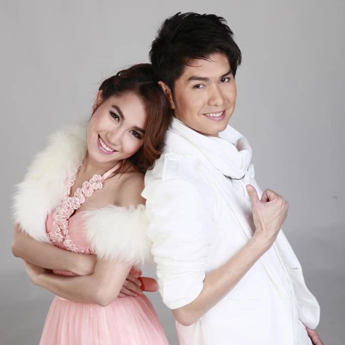 วิรดา วงศ์เทวัญ และ กุ้ง สุธิราช