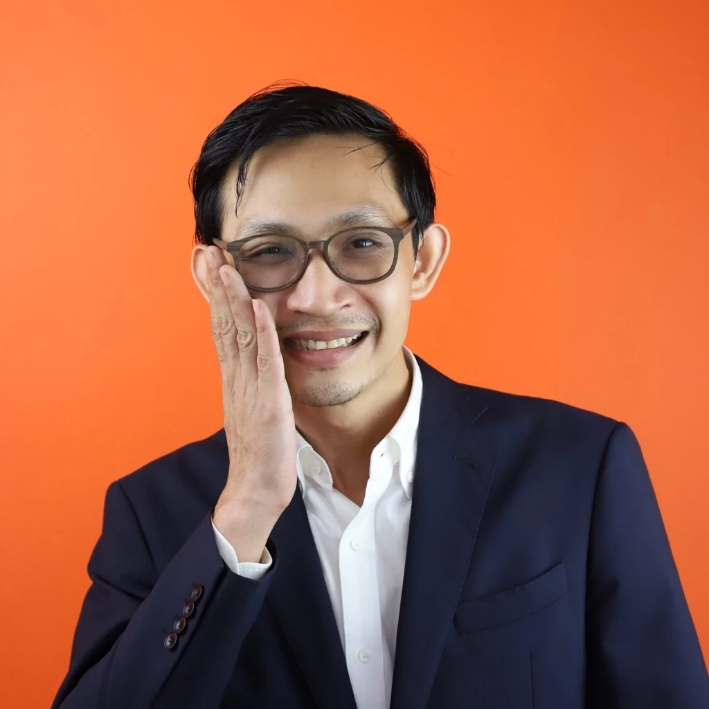 ชวนรู้จัก "จิรัฏฐ์ ทองสุวรรณ์" อดีตเกมเมอร์ตัวยง สู่ สส.ตัวตึงพรรคส้ม