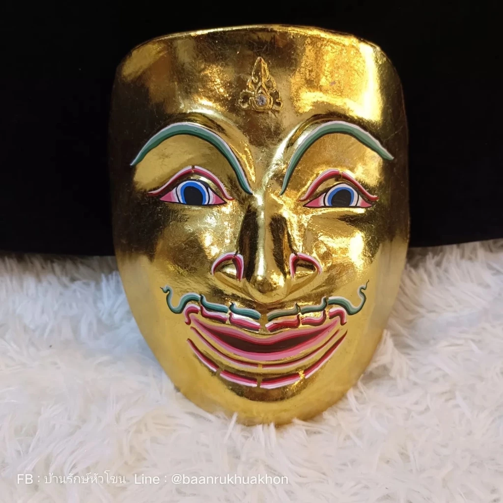 หน้ากาก "พระลักษณ์" (ภาพจาก IG : baanrukhuakhon_khonmask)