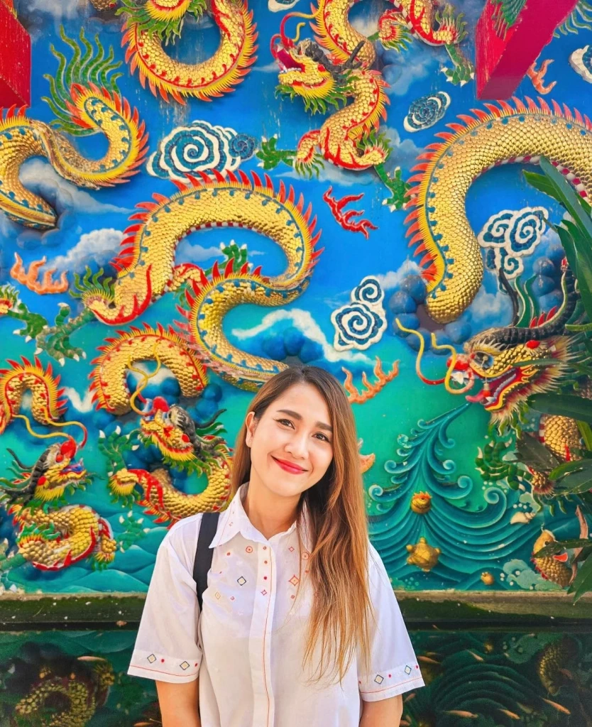 ทำความรู้จัก "วิรดา วงศ์เทวัญ" นางเอกลิเก นักร้องชื่อดัง น้องสาว กุ้ง สุธิราช