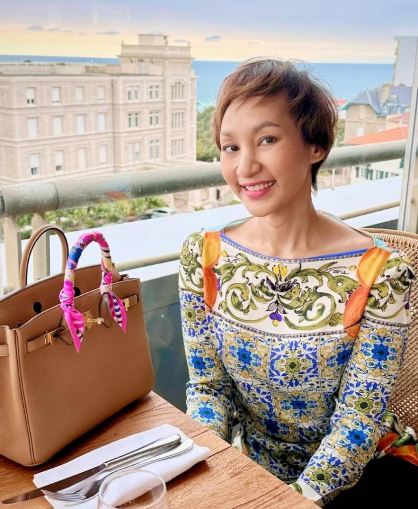 ย้อนประวัติ หญิง จุฬาลักษณ์ เซ็กซี่สตาร์นิสัยดีของวงการบันเทิง