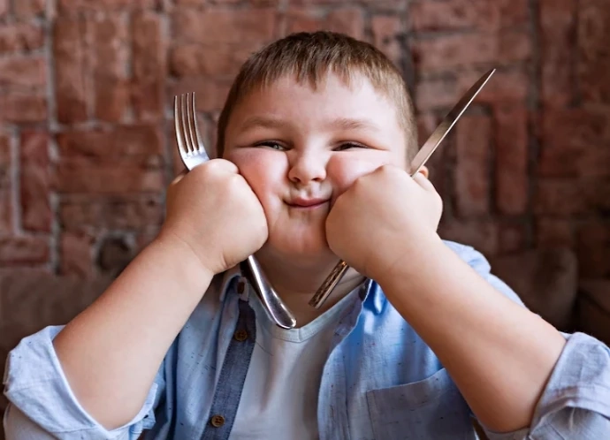 อังกฤษเตรียมออกกฎบังคับวัดรอบเอวประชากร หลังโรคอ้วนครองเมือง