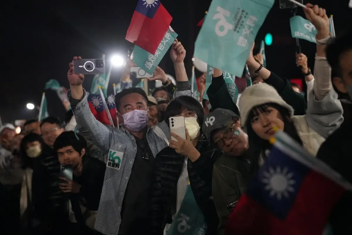“เค่อ เหวินเจ๋อ” โพลเป็นอันดับ 3 แต่ครองอันดับ 1 ในใจชาว Gen Z ไต้หวัน