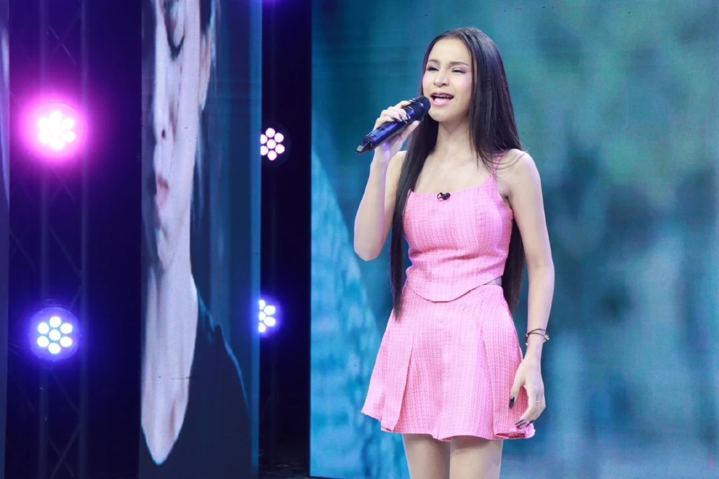 "อาม ชุติมา" โดนเม้าท์ติดศัลยกรรม เจอทัวร์ลงไม่เคยพักแต่รับมือได้