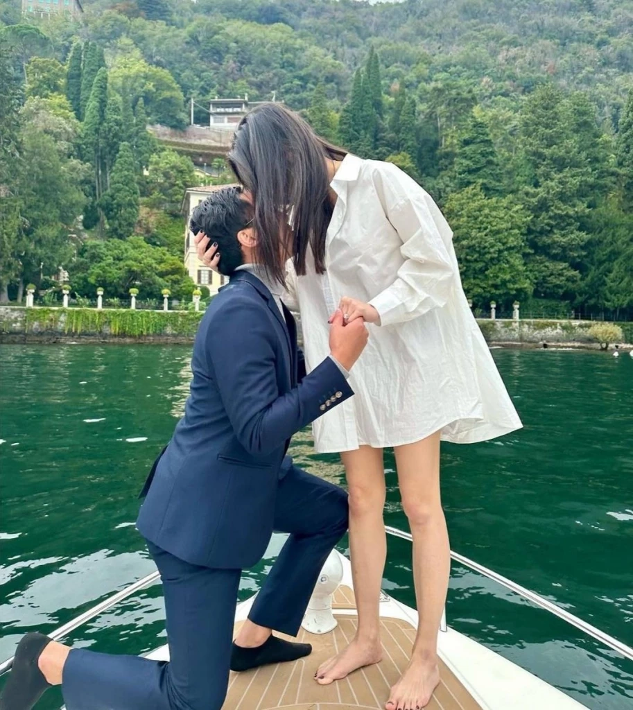 แฟน ๆ ร่วมยินดี รูปนี้ที่รอคอยมาแล้ว พี ชานนท์ คุกเข่าขอ แพท ณปภา แต่งงาน