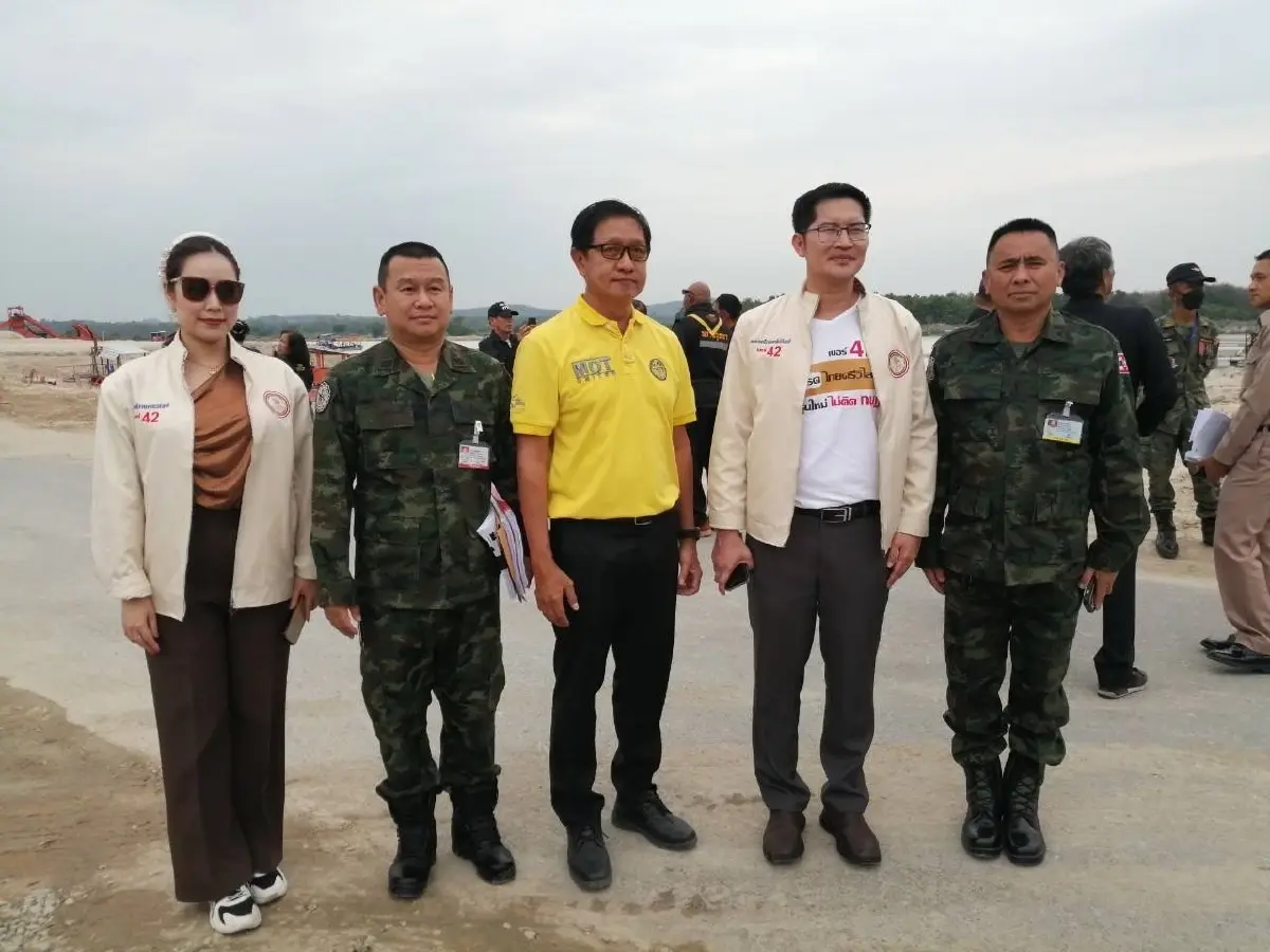 เดินหน้าตรวจสอบโครงการขุดลอกอ่างเก็บน้ำคลองบางไผ่ หวั่นรัฐเสียหาย