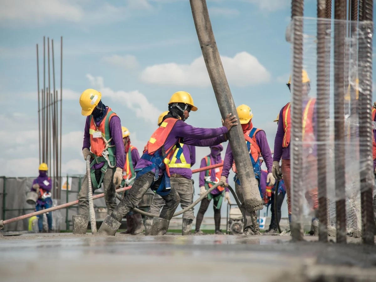 เห็นด้วยไหม หมอโพสต์อยากย้ายประเทศหนี ร่ายยาวเงินเดือน 2.2 แสนไม่พอใช้