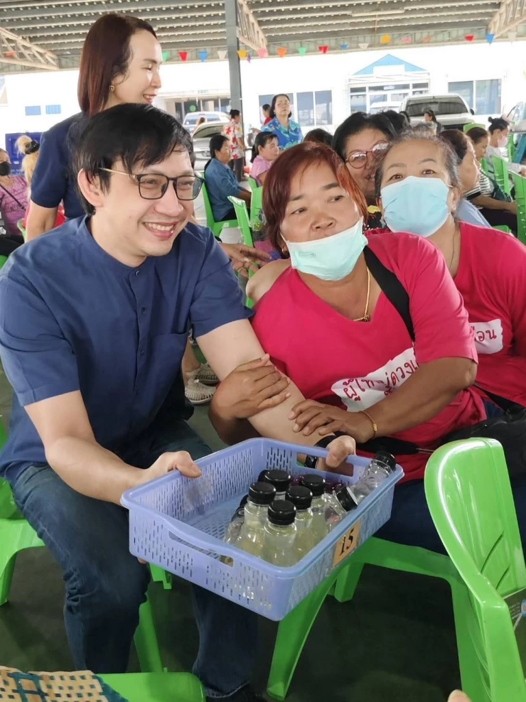 ชวนรู้จัก "จิรัฏฐ์ ทองสุวรรณ์" อดีตเกมเมอร์ตัวยง สู่ สส.ตัวตึงพรรคส้ม