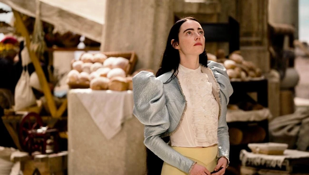 Poor Things (2023). ภาพจาก IMDb