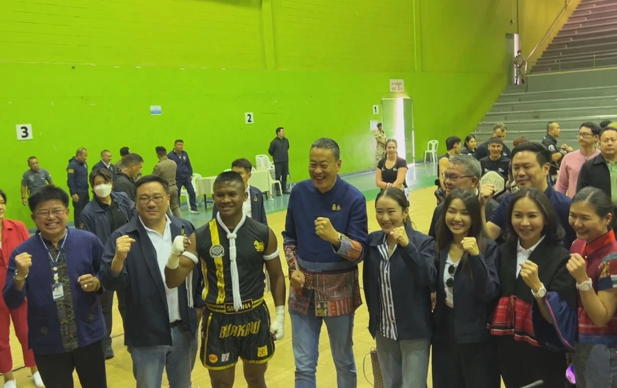 นายกฯ เศรษฐา และคณะ เข้าชมกิจกรรมการแสดงมวยไทยและการไหว้ครู ณ สนามกีฬาสมโภชเชียงใหม่ 700 ปี 