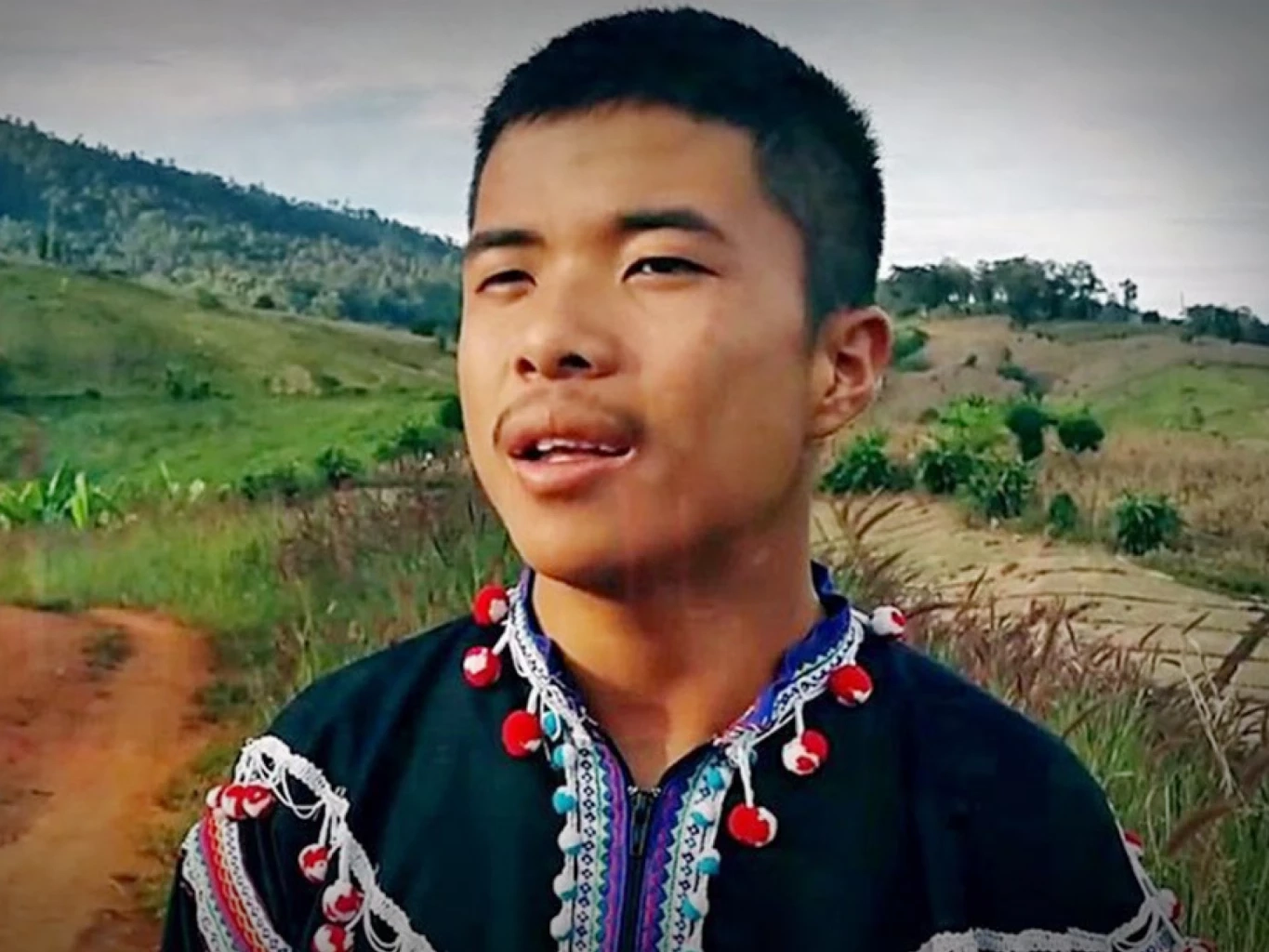 ชัยภูมิ  ป่าแส&quot; หรือ &quot;จะอุ๊&quot; นักกิจกรรมเยาวชนสิทธิมนุษยชน &quot;ชาวลาหู่&quot; 