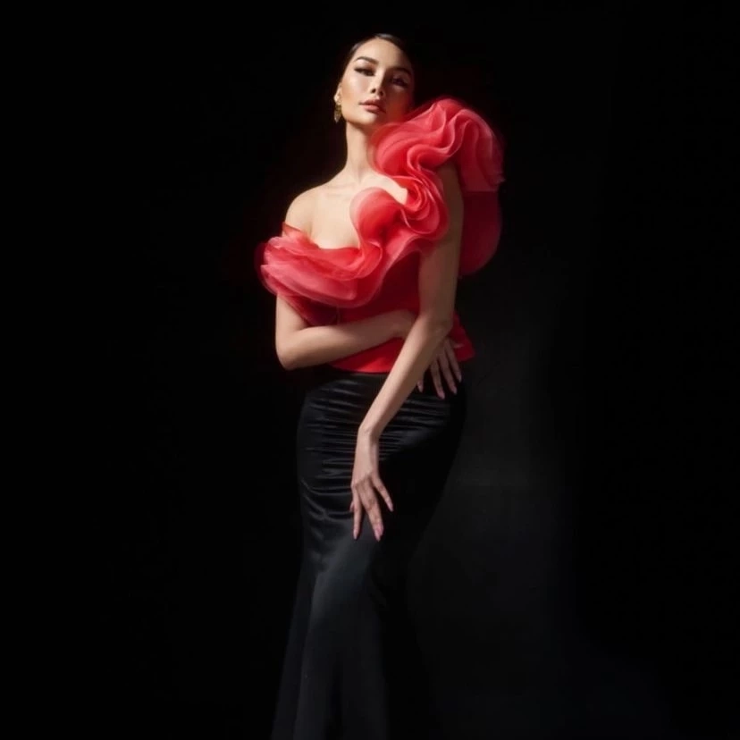 ส่องแฟชั่นเหล่าซุปตาร์แต่งตัวจัดเต็มรับ “วันตรุษจีน”