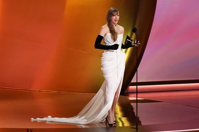  "เทย์เลอร์ สวิฟต์" เซอร์ไพรส์ประกาศเตรียมปล่อยอัลบั้มใหม่เมษายนนี้!