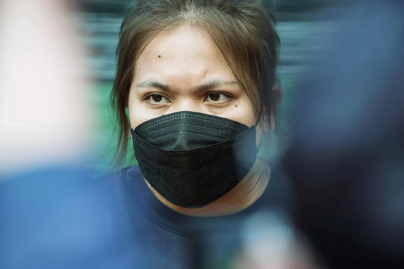 น.ส.เนติพร เสน่ห์สังคม หรือ บุ้ง นักกิจกรรมกลุ่มทะลุวัง