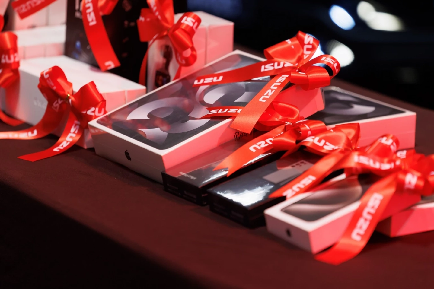 "อีซูซุ" จัดปาร์ตี้สุดพิเศษขอบคุณสื่อมวลชน สนุกสนาน...ทะลุเวิร์ส