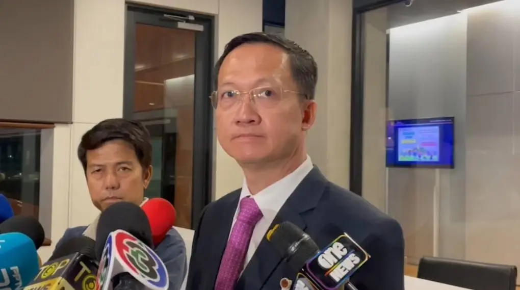 "รวมไทยสร้างชาติ" เสนอญัตติด่วน ปมป่วนขบวนเสด็จฯ หวั่นปัญหาลุกลาม