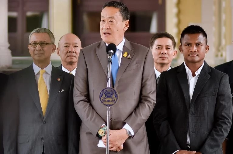 นายเศรษฐา ทวีสิน นายกรัฐมนตรี และรมว.คลัง