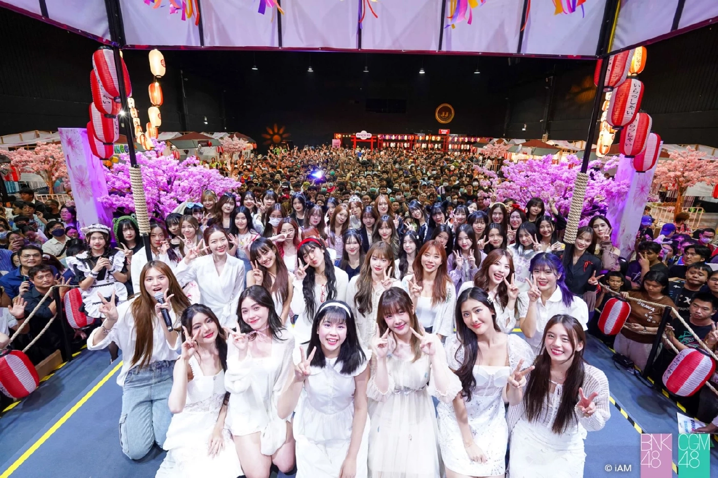 ทำโอตะเศร้าหนัก! 14 สาว BNK48 รุ่น 2 ประกาศจบการศึกษา ในงานมัตสึริ 2024