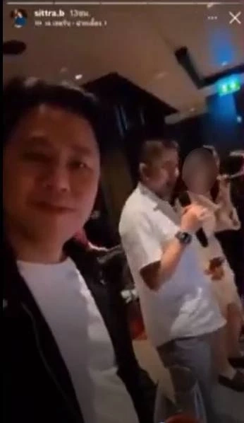 มินนี่ ร้องเพลงร่วมกับ &quot;บิ๊กโจ๊ก&quot;