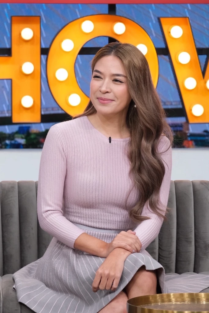 น้ำหวาน ซาซ่า ยินดี กวาง AB Normal มีรักใหม่ พร้อมตอบหนุ่มนักบินแค่เพื่อน