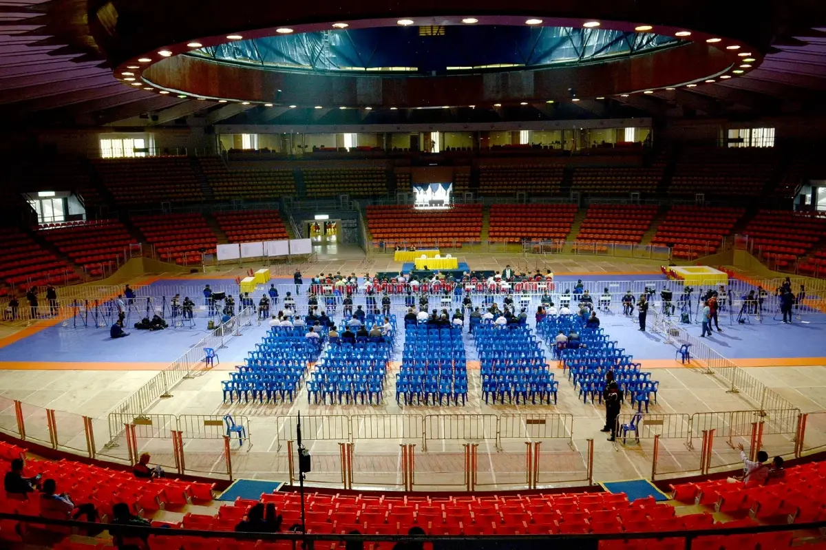 บรรยากาศวันเลือกตั้งนายกสมาคมกีฬาฟุตบอลฯ เมื่อปี 2559