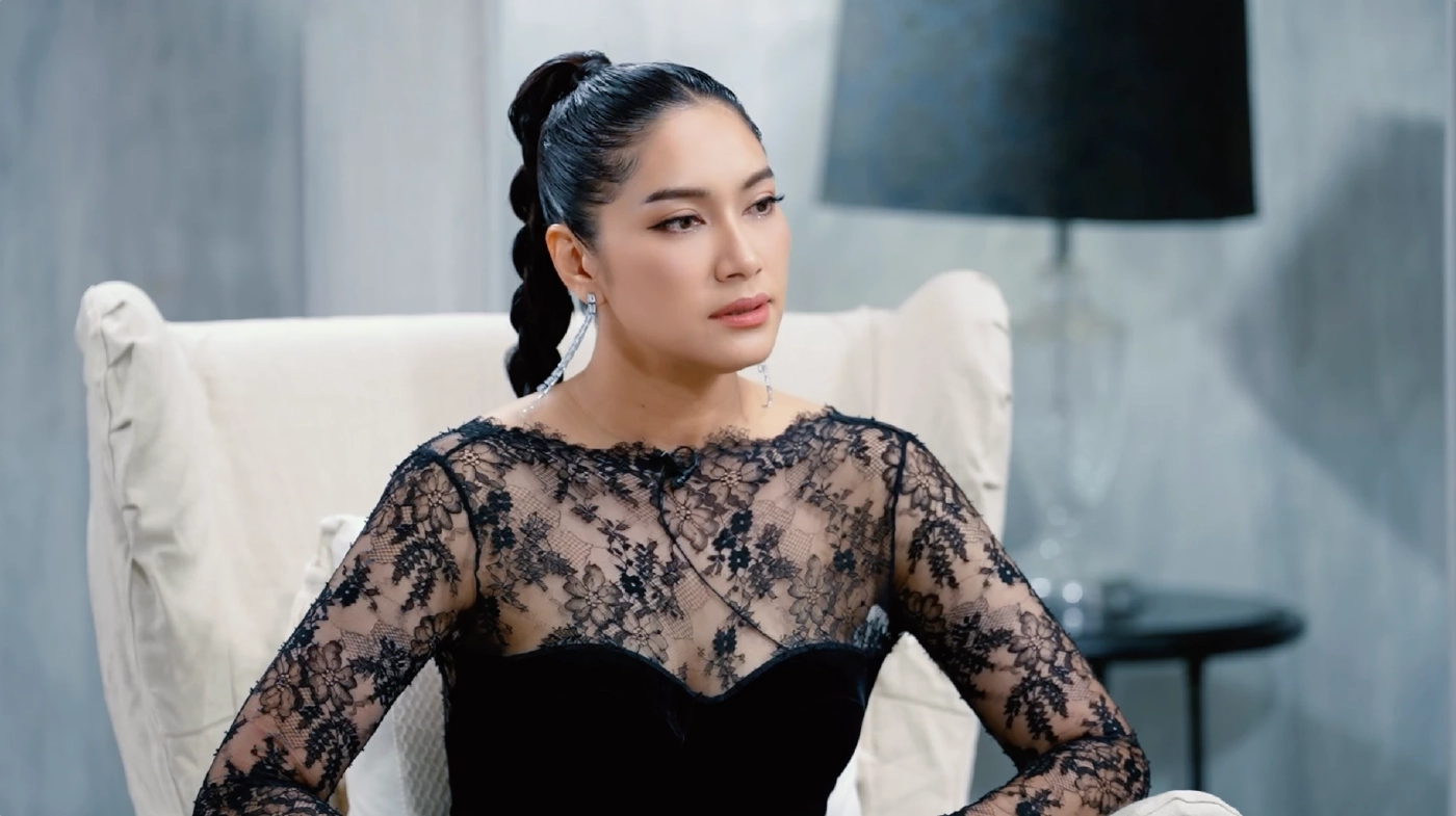 "เบนซ์ พรชิตา" เปิดใจเล่าเคยเกือบแยกทางสามีเพราะเจอปัญหานี้!