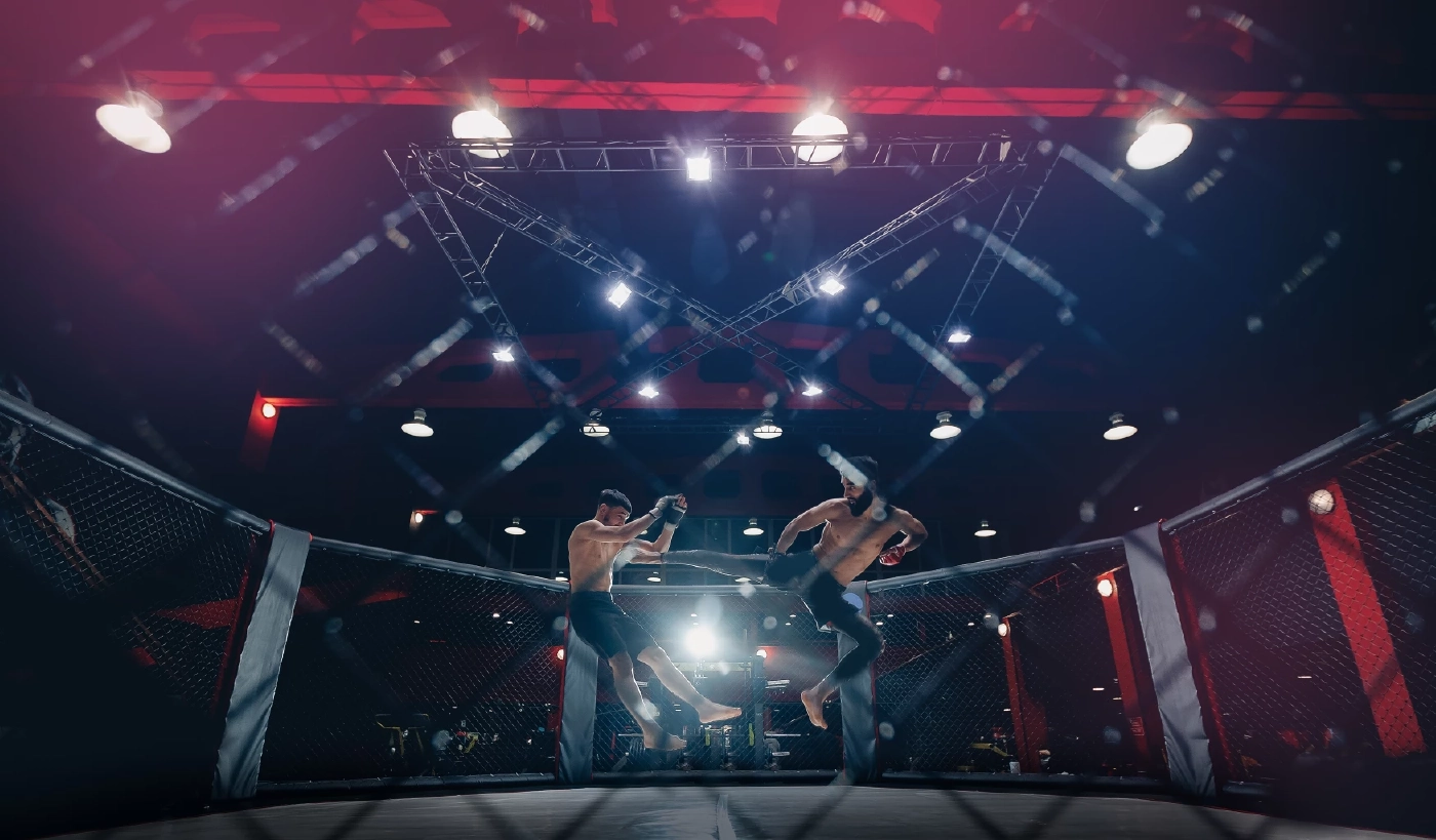 MMA คืออะไร รู้จักกีฬาศิลปะการต่อสู้แบบผสมผสาน กับเสน่ห์ของมวยกรง