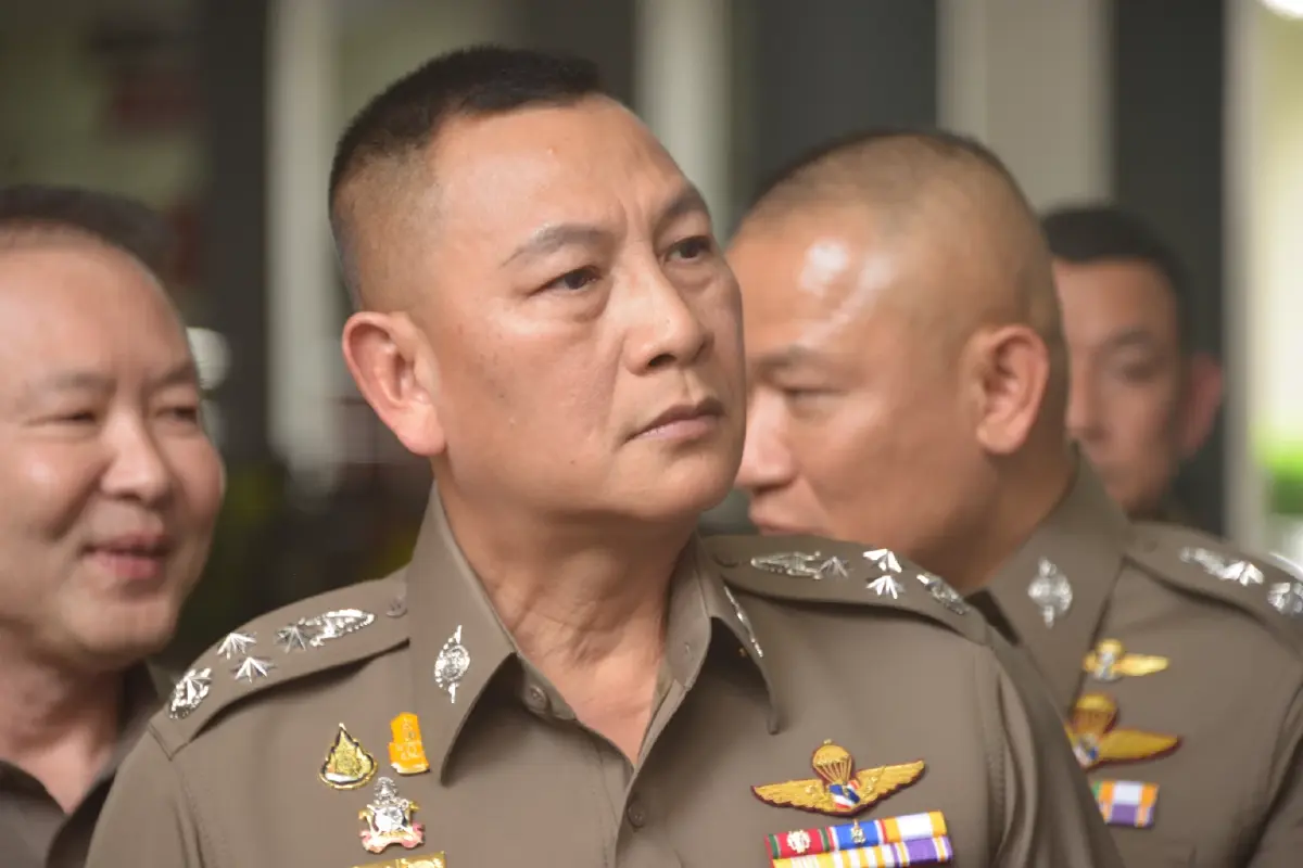 พล.ต.อ.กิตติ์รัฐ พันธุ์เพ็ชร์ รอง ผบ.ตร.