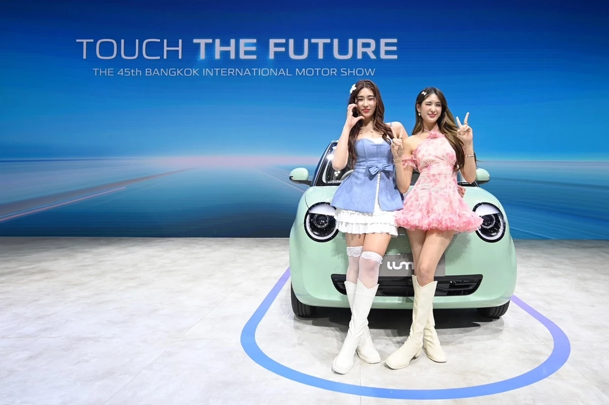 เซย่า-มิย่า สองพี่น้องโชว์ซิงเกิลใหม่ร่วมเปิดตัวน้องง่วง Changan Lumin 