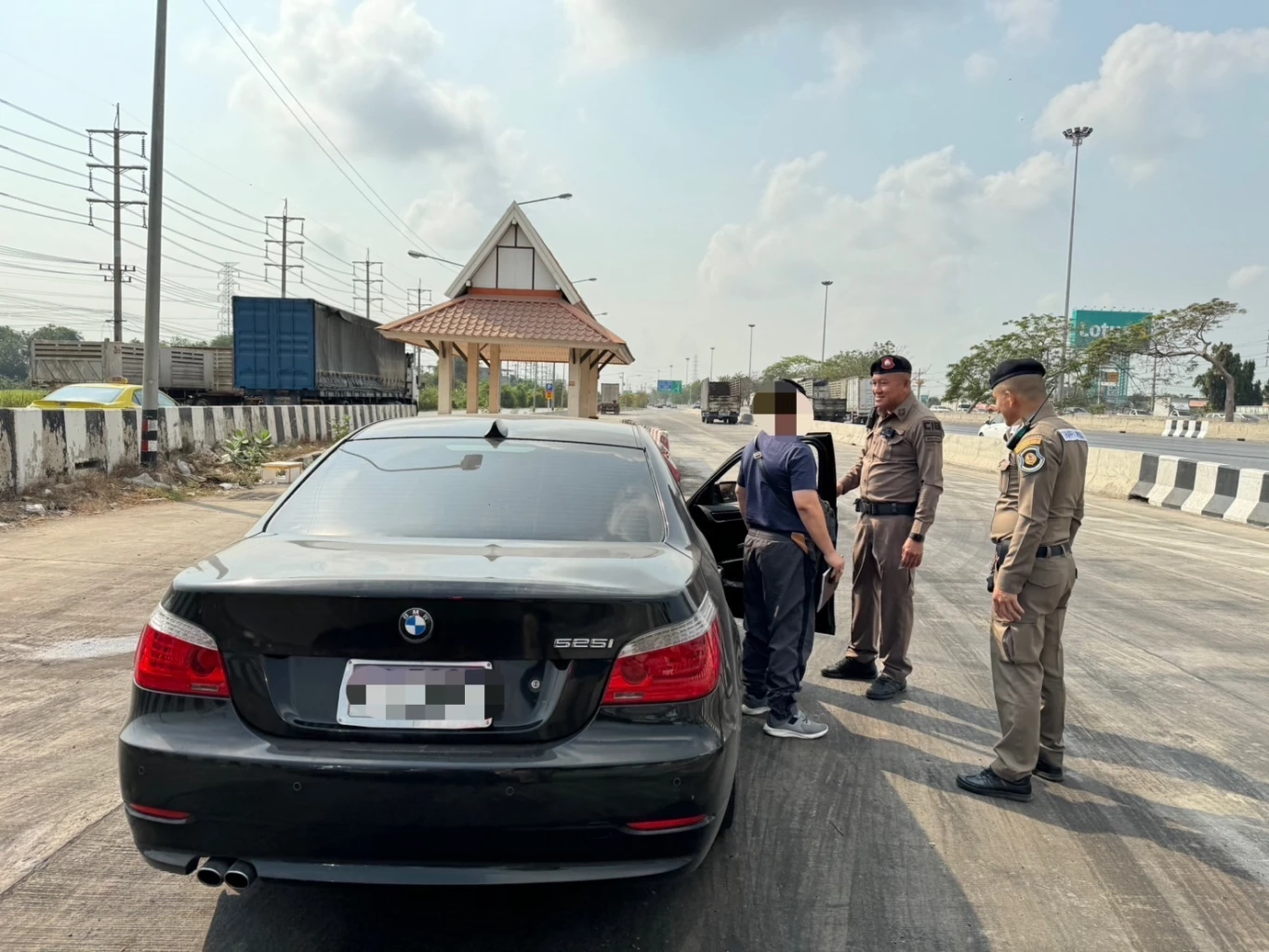 รู้จัก "ชัยวัฒน์ โลมากุล" อดีตที่ปรึกษา "คุณแม๊" กับปูมหลังที่ไม่ธรรมดา