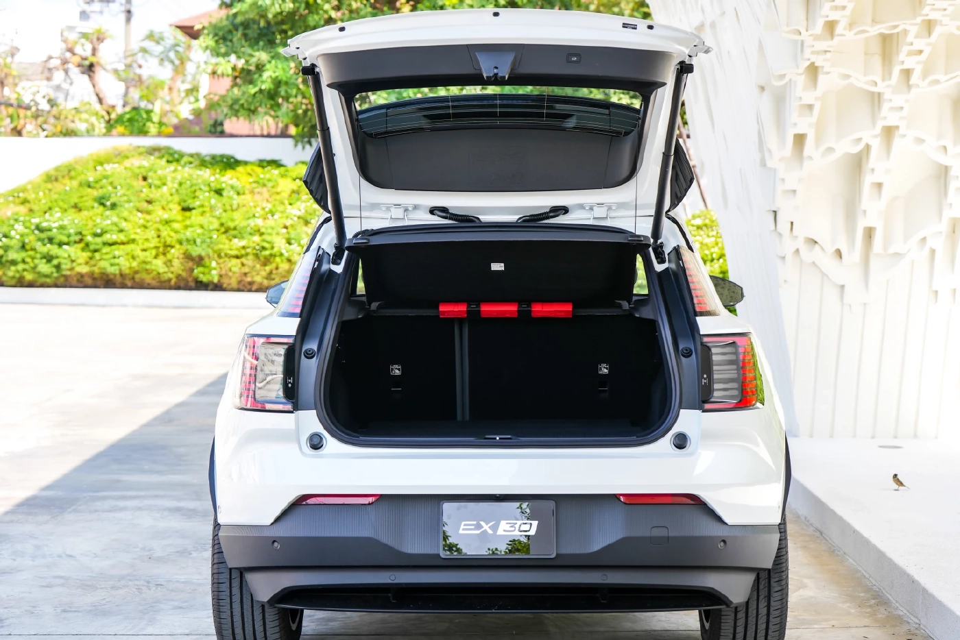 ลองขับมาแล้ว! Volvo EX30 รถไฟฟ้าสไตล์ SUV ที่เล็กที่สุดที่เคยมีมาของวอลโว่