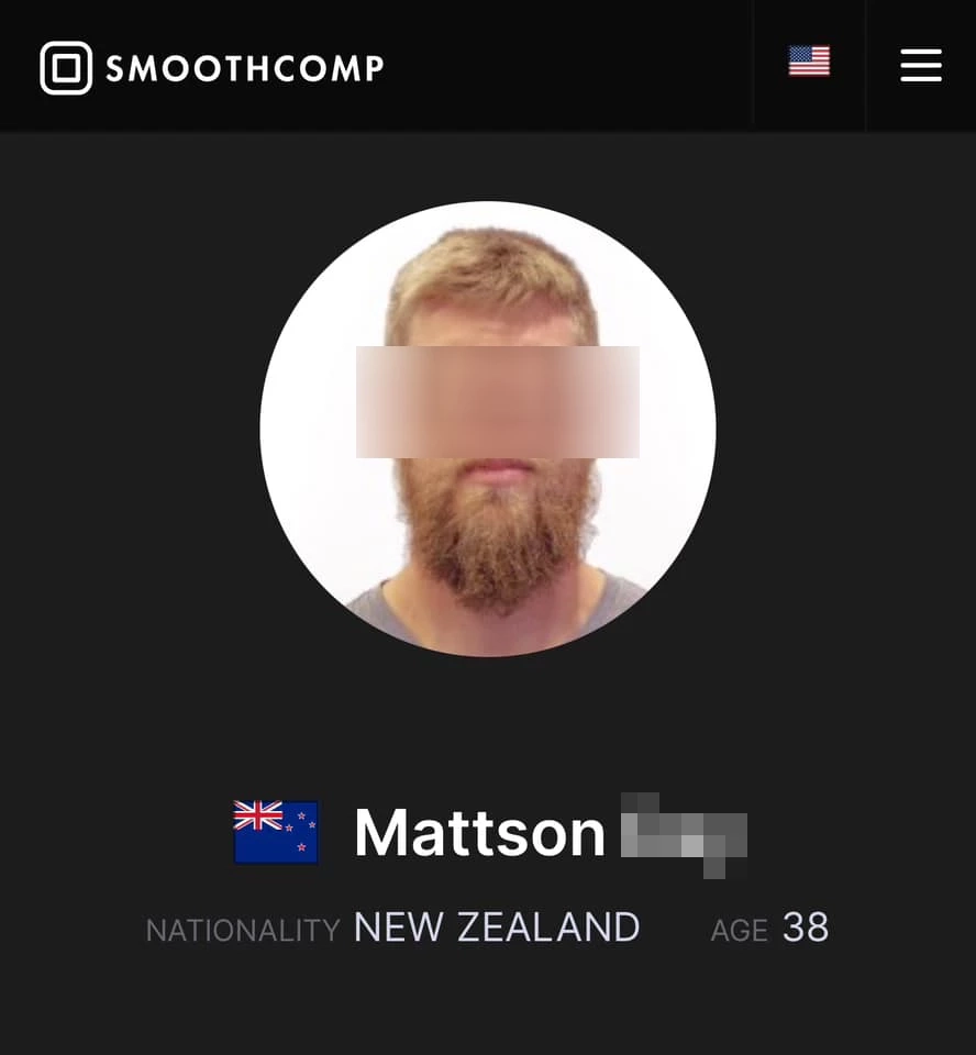 เพจดังเปิดข้อมูล หนุ่มนิวซีแลนด์ เป็นใคร ทำไมกล้าทำร้าย แย่งปืนตำรวจภูเก็ต