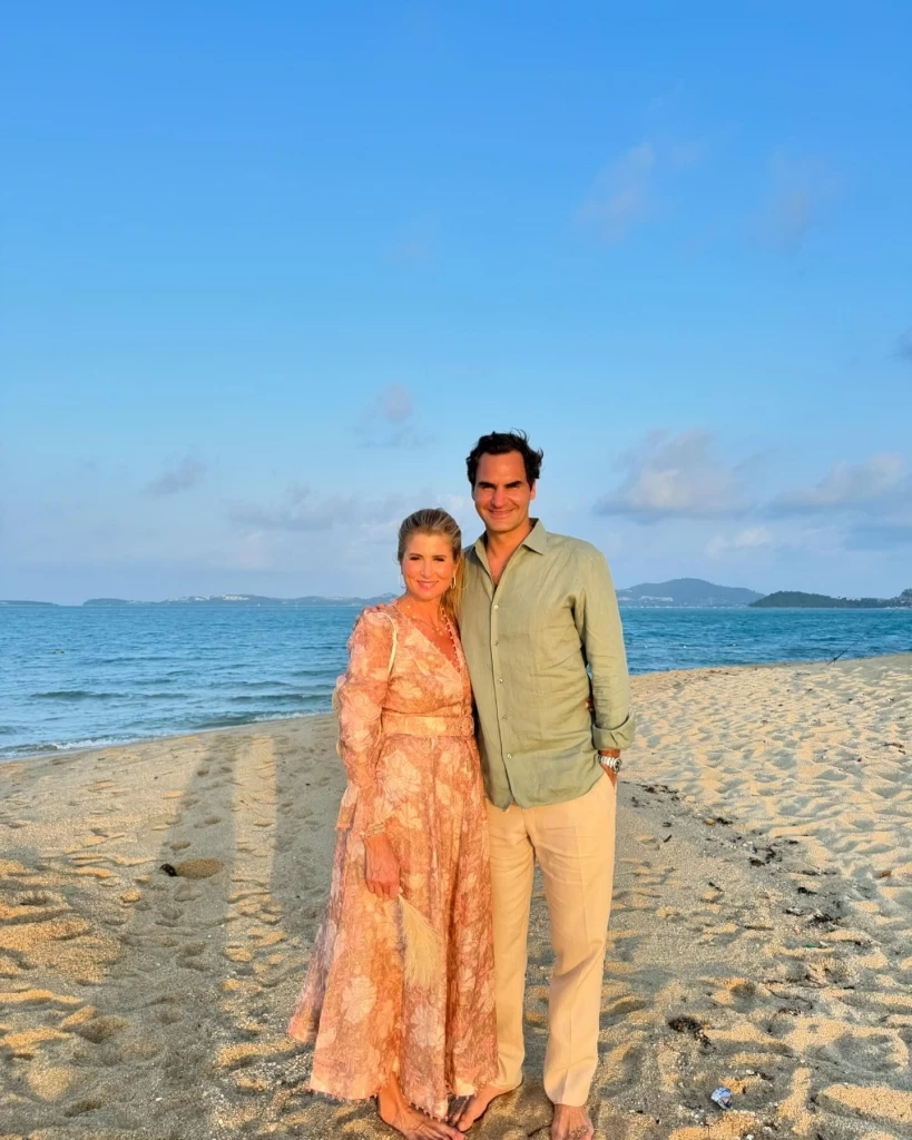 "โรเจอร์ เฟเดอเรอร์” โพสต์ภาพส่งท้าย ลงรูปท่องเที่ยวและอาหารไทยรัวๆ