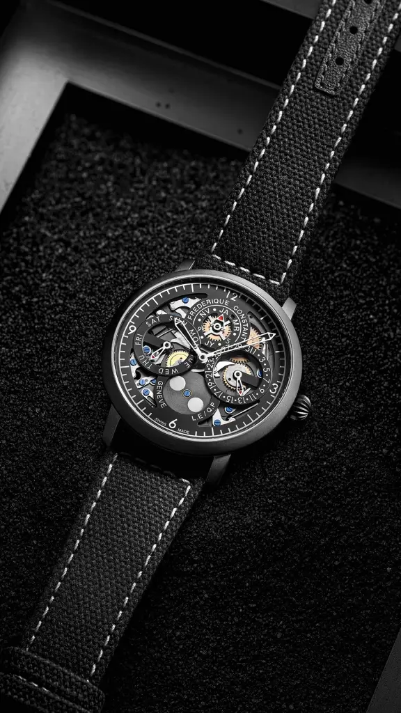 ยลโฉมก่อนใครในโลก! Frederique Constant เผยเรือนเวลา 2 รุ่นลิมิเต็ดเอดิชั่น