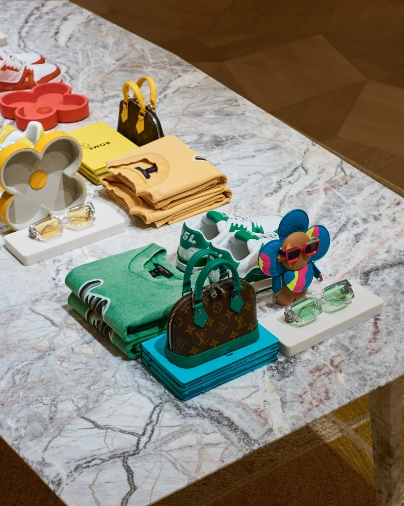 สาวก Louis Vuitton ห้ามพลาด "LV THE PLACE BANGKOK" ที่แรกในโลก ใหญ่ที่สุดในไทย