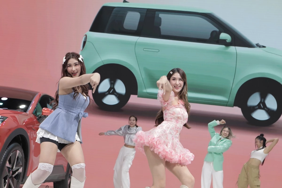 เซย่า-มิย่า สองพี่น้องโชว์ซิงเกิลใหม่ร่วมเปิดตัวน้องง่วง Changan Lumin 