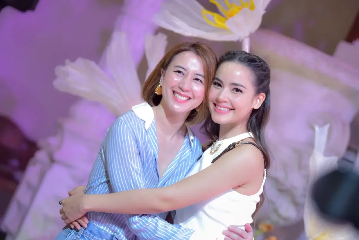 ใจฟูกันเป็นแถว ญาญ่า อุรัสยา เปิดใจ แต่งงานเมื่อไหร่จะบอก FC ก่อนใคร 