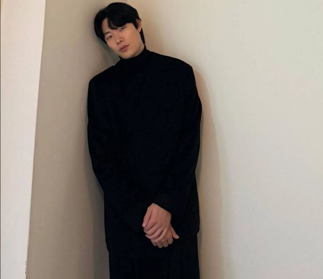 ไทม์ไลน์เส้นทางรัก ฮันโซฮี หลังยืนยันคบ รยูจุนยอล จริง  