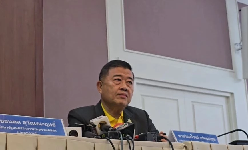 นายวิณะโรจน์ ทรัพย์ส่งสุข เลขาธิการสำนักงานปฏิรูปที่ดินเพื่อเกษตรกรรม