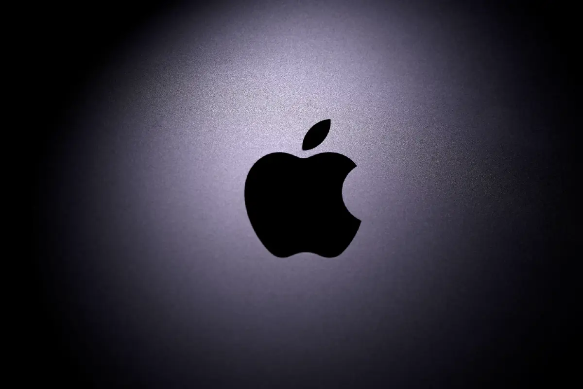 Apple ปะทะ Spotify ใครเอาเปรียบใครกันแน่ หลัง Apple ถูกปรับ 1,800 ล้านยูโร